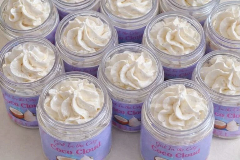 Beurre corporel fouetté coco des îles artisanal, chantilly de karité coco des îles pour peaux sèches