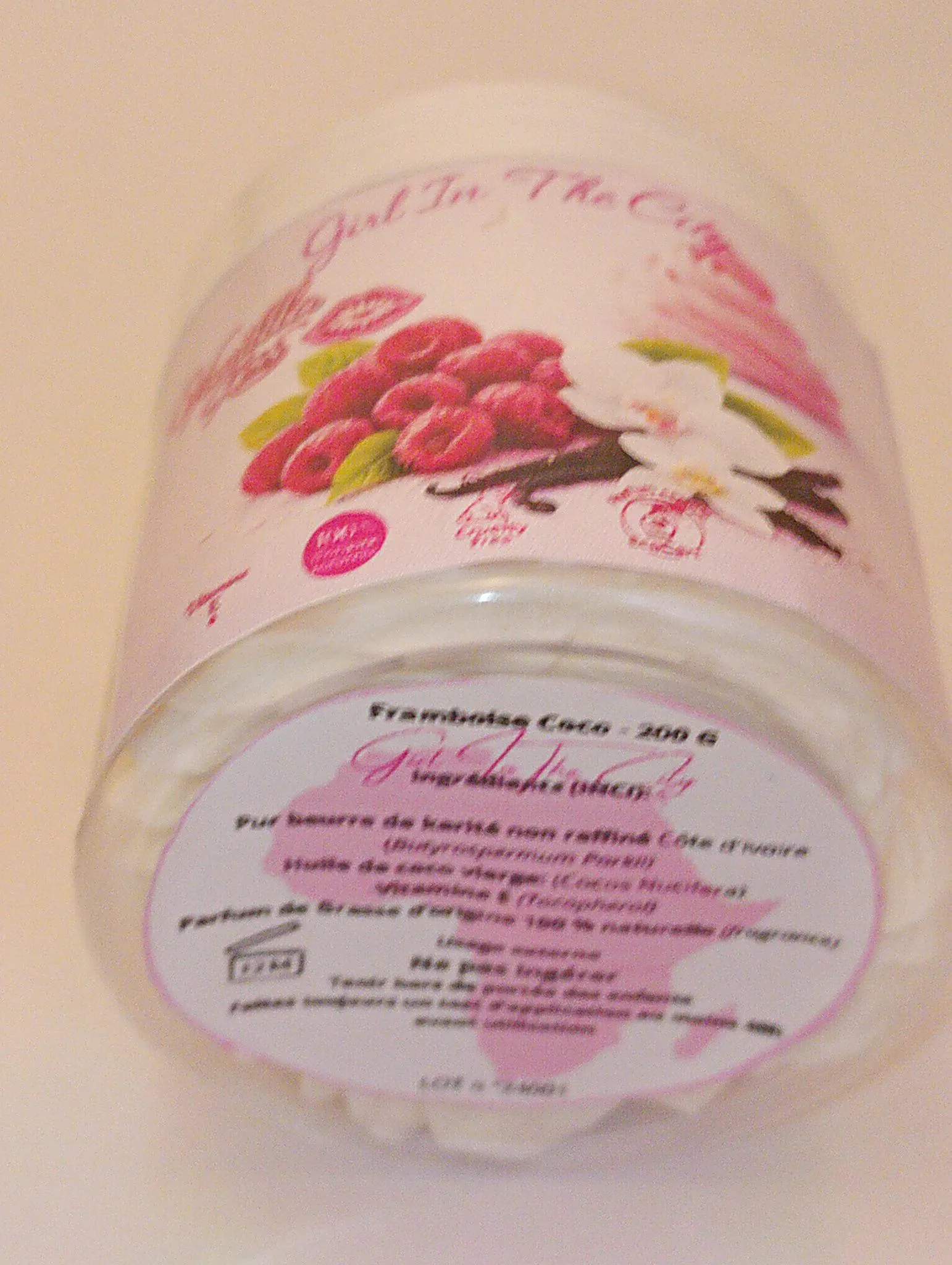 Beurre corporel fouetté vanille framboise naturel — chantilly de karité gourmande pour peaux sèches